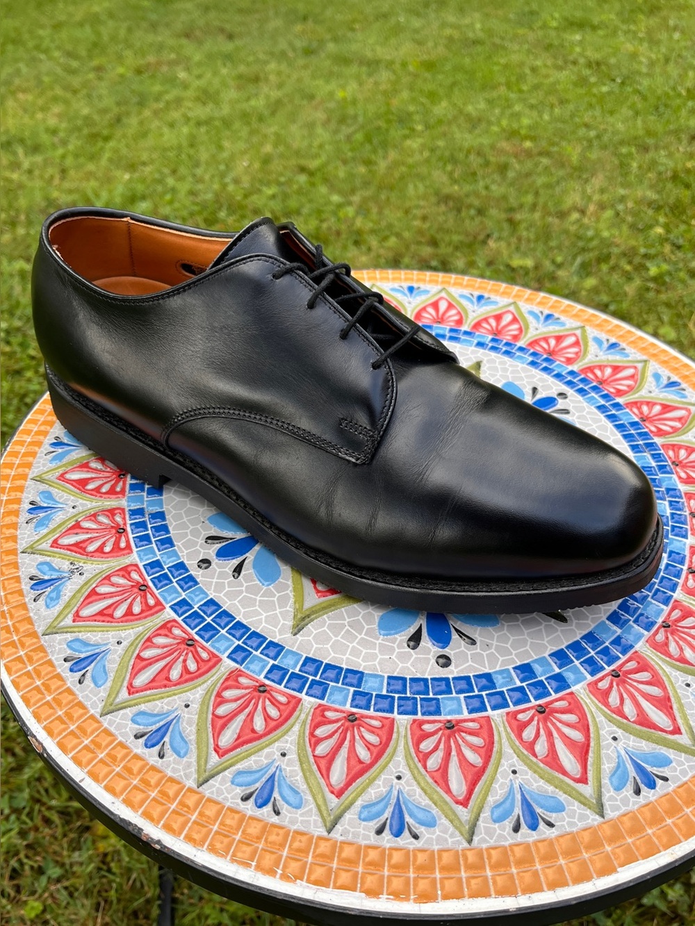 Allen Edmonds Leeds Mens 10.5 E Derby Blucher Black Leather Vibram Dress Shoes